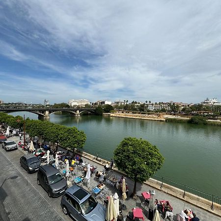 Wonderful Duplex In Calle Betis Apartman Sevilla Kültér fotó